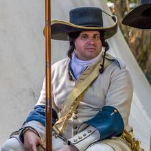 Sieur Guillaume de Lorimier vous reçoit dans sa maison