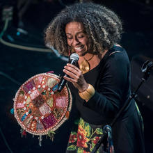 FLAVIA NASCIMENTO - Brésil