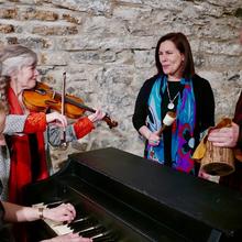 Mocassins volants : musique wendat et québécoise