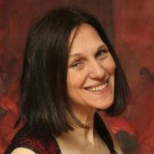 Madeleine Royer une voix pour les poètes et pour les auteurs de la francophonie